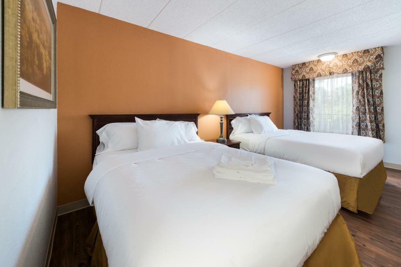 Americas Best Value Inn Columbus Exterior photo
